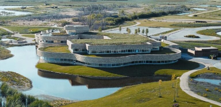 Oak Hammock Marsh Interpretive Centre Oak Hammock 768x372
